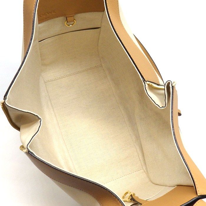 Loewe Shoulder Bag Hammock Small Dune Warm Desert Classic Calfskin — view 5