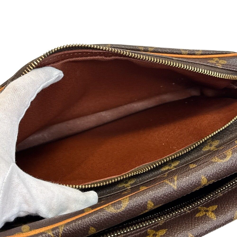 Louis Vuitton Nile Monogram Shoulder Bag Leather Brown — view 7