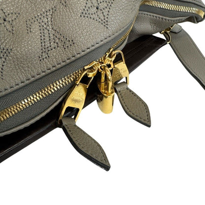 Louis Vuitton Mahina Selene MM 2-Way Shoulder Handbag Gray Leather — view 4