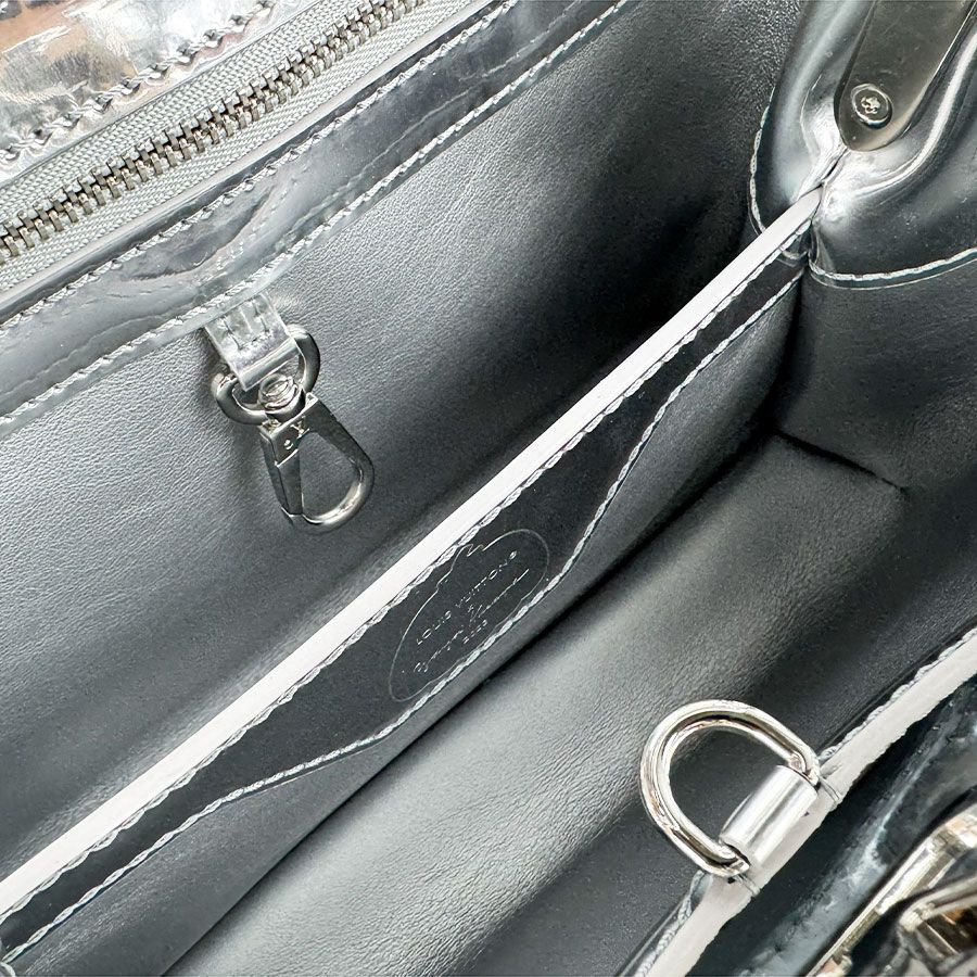 Louis Vuitton Shoulder Bag LV YK Metal Dot Capucines BB — view 5