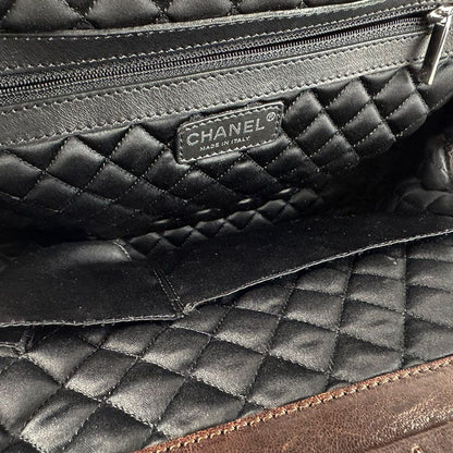 Chanel Handbag Brown — view 5