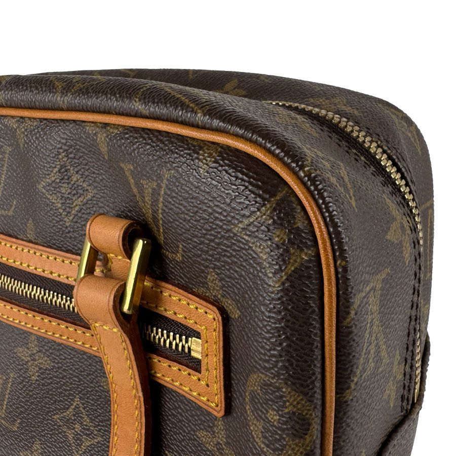 Louis Vuitton Handbag Cite MM — view 6