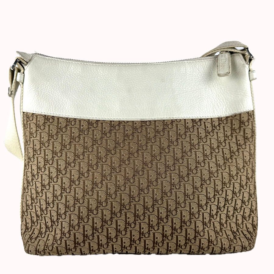 Dior Shoulder Bag Ivory — view 3