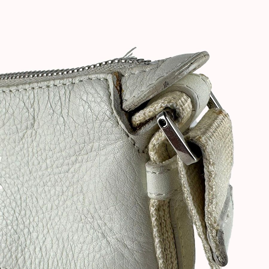 Dior Shoulder Bag Ivory — view 6