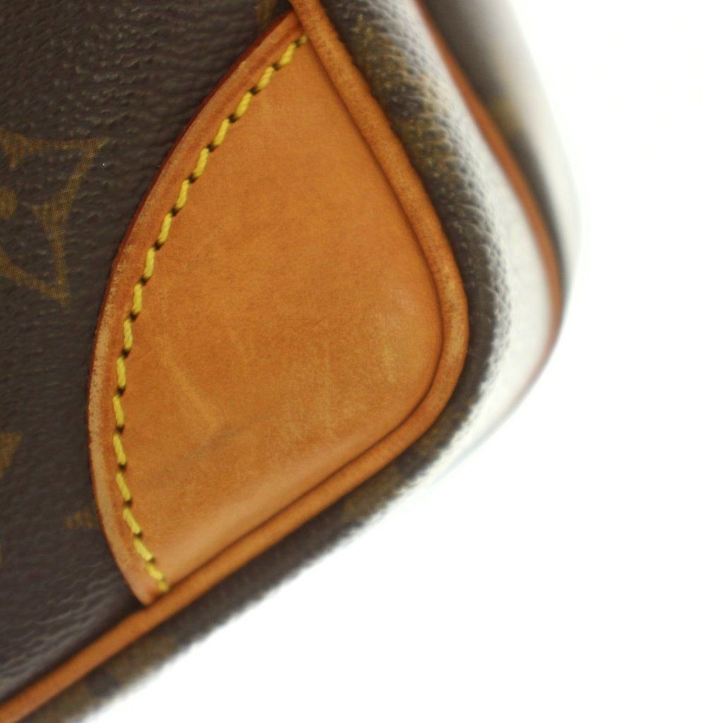 Louis Vuitton Amazon Shoulder Bag Monogram Pattern Brown — view 8