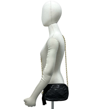 Chanel CC Logo V-stitch Tassel Lambskin Chain Shoulder Bag Black — view 2