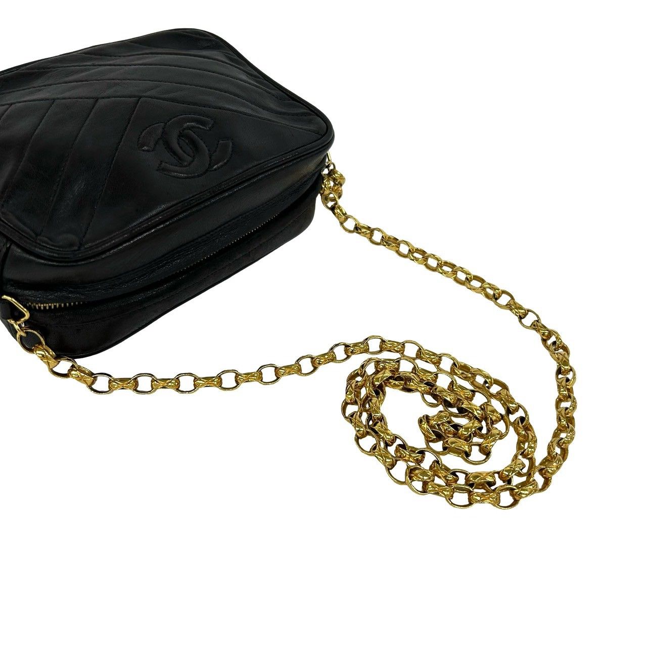 Chanel CC Logo V-stitch Tassel Lambskin Chain Shoulder Bag Black — view 4