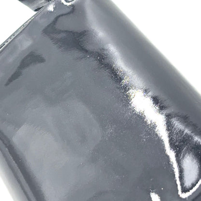Chanel CC Logo Patent Leather Black Pouch Gold — view 7