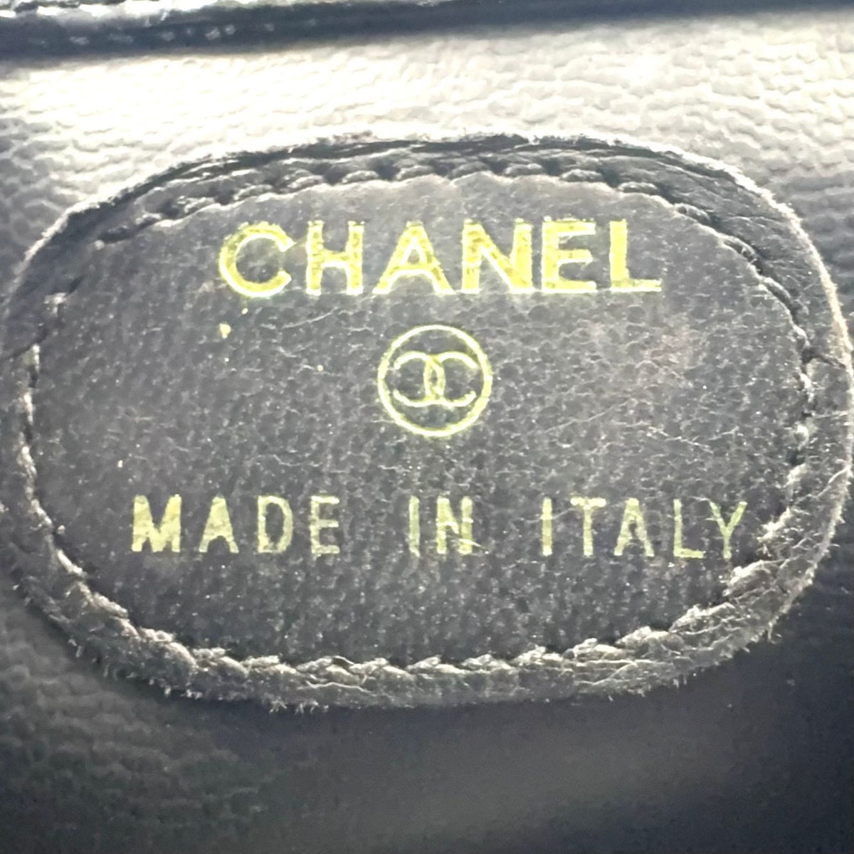 Chanel CC Logo Patent Leather Black Pouch Gold — view 4