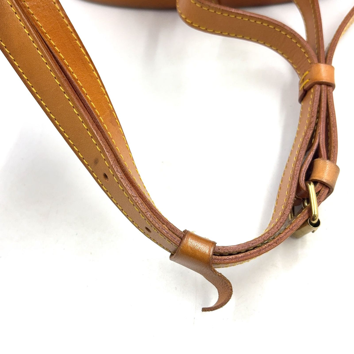 Louis Vuitton Randonnee PM Monogram Leather Brown Light Shoulder Bag Gold — view 6
