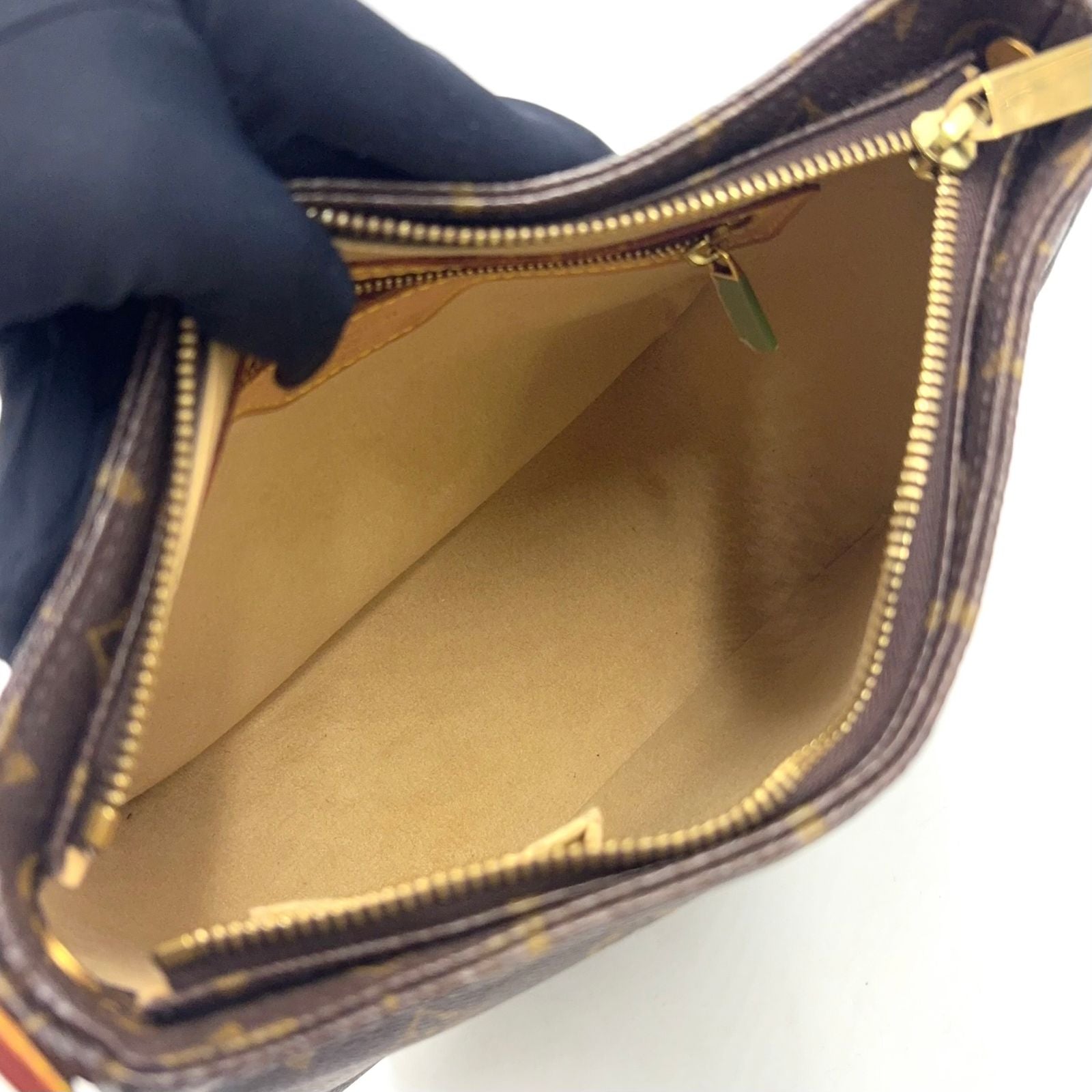 Louis Vuitton Looping MM Monogram Leather Brown Light Handbag Gold — view 3