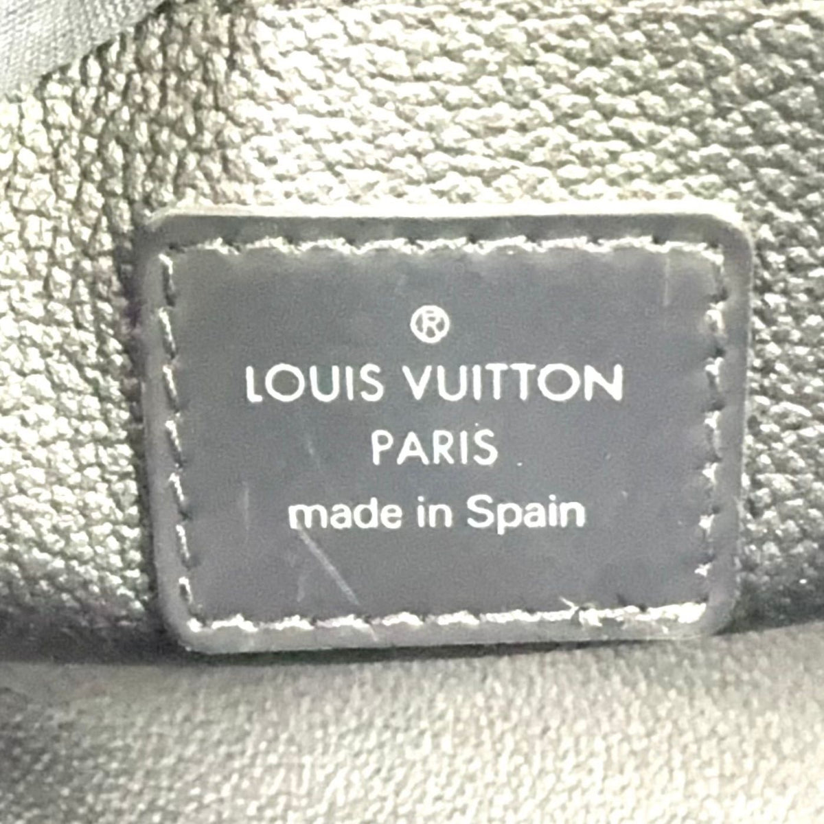 Louis Vuitton Trousse Toilette GM Taiga Ardoise Leather Black Pouch Silver — view 4