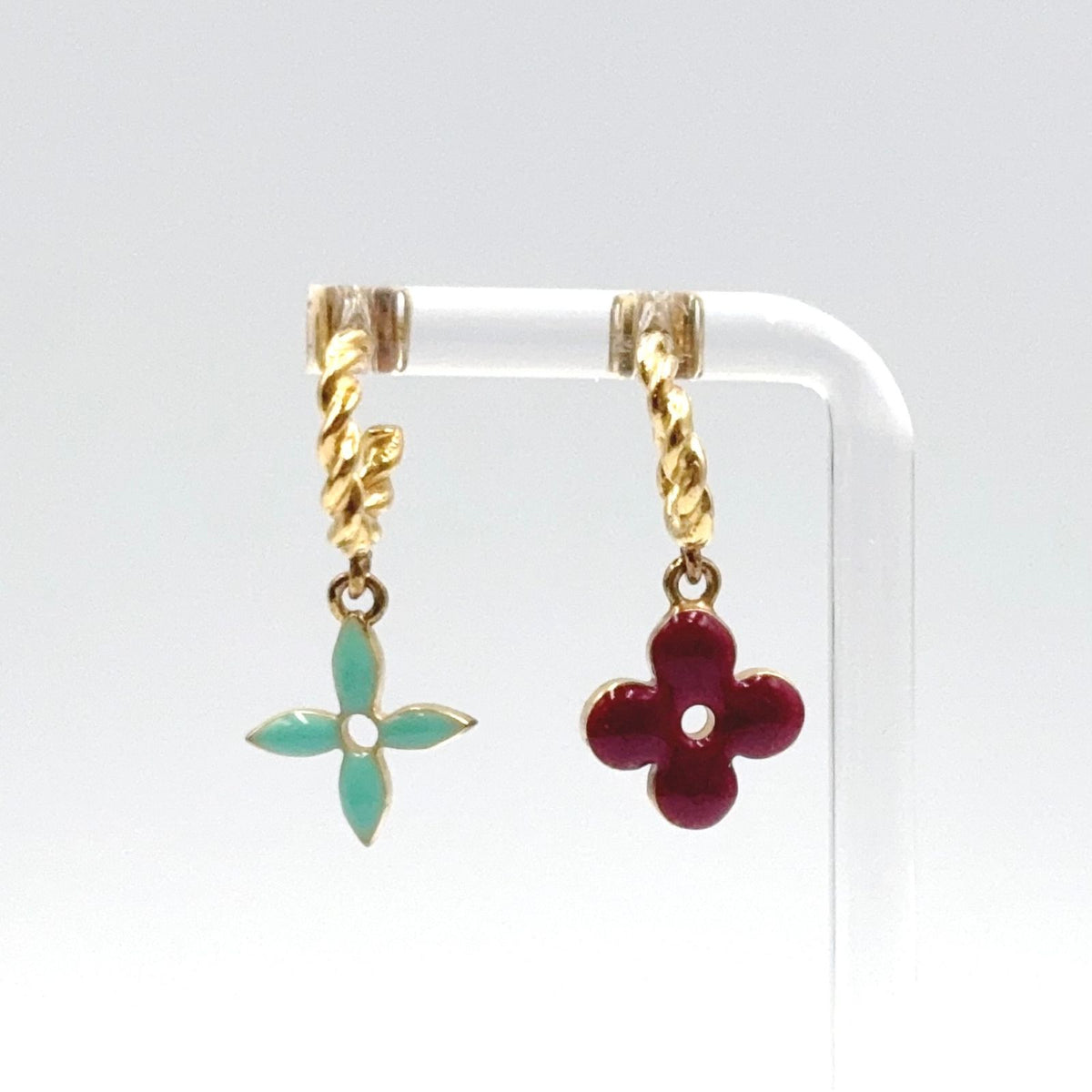 Louis Vuitton Boucle Doreille Sweet Monogram Earrings Set Enamel Gold — view 5