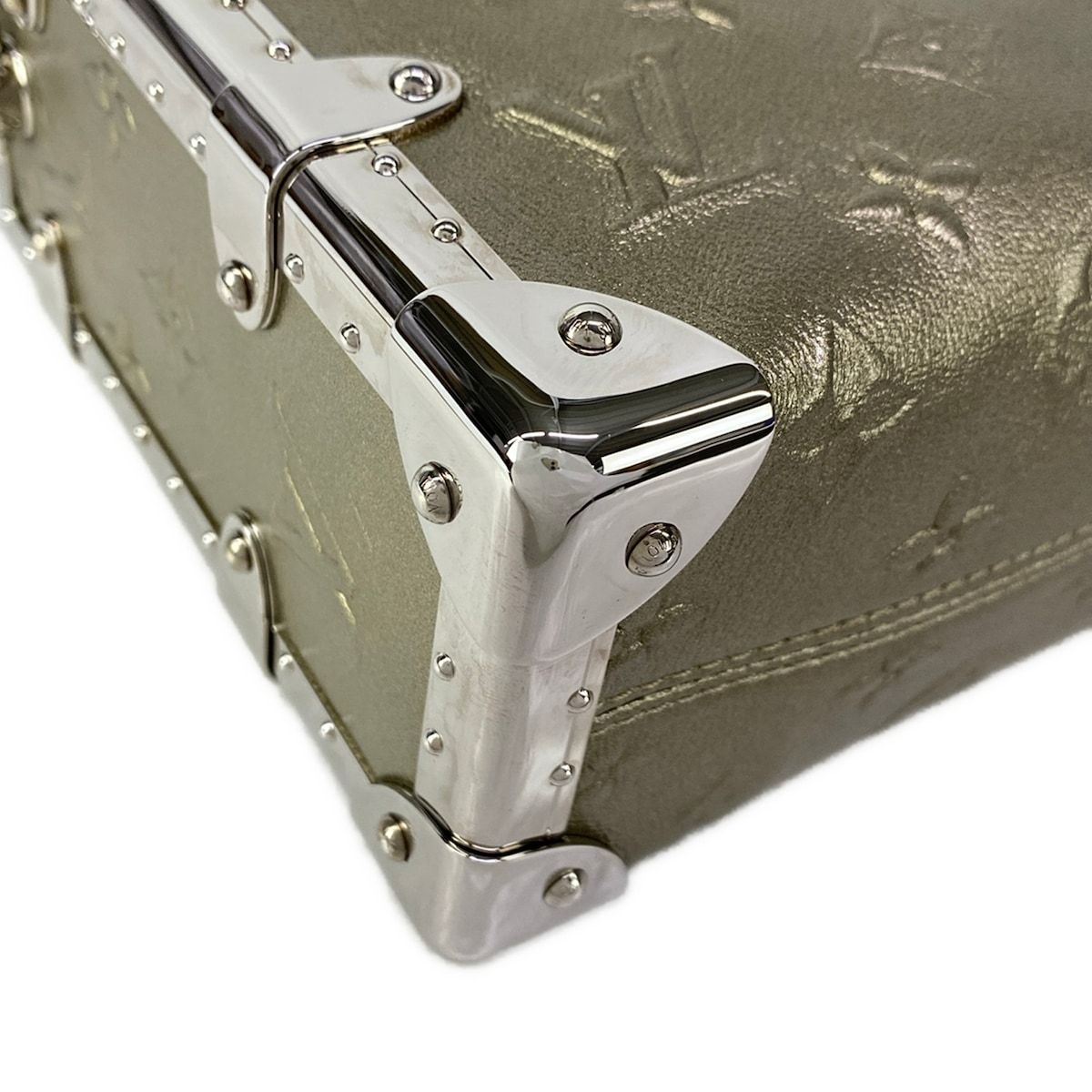 Louis Vuitton Handbag Cruise Collection Side Trunk Light Gold Leather Cowhide — view 8