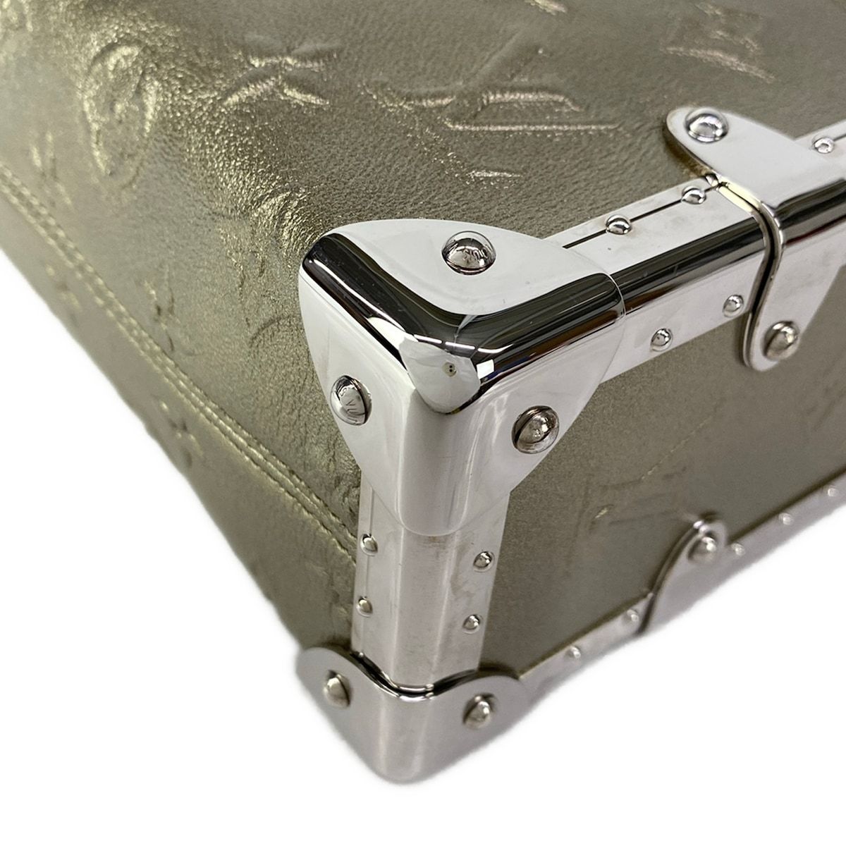 Louis Vuitton Handbag Cruise Collection Side Trunk Light Gold Leather Cowhide — view 7