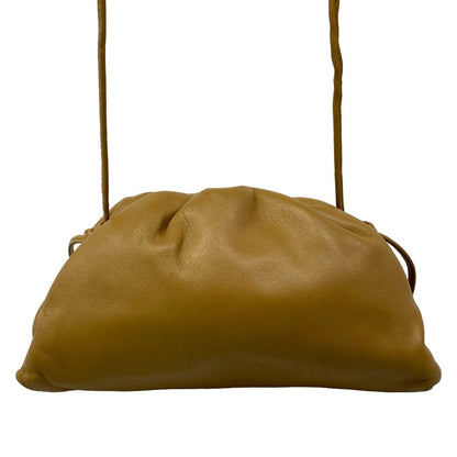 Bottega Veneta Shoulder Bag the Pouch Beige Leather — view 3