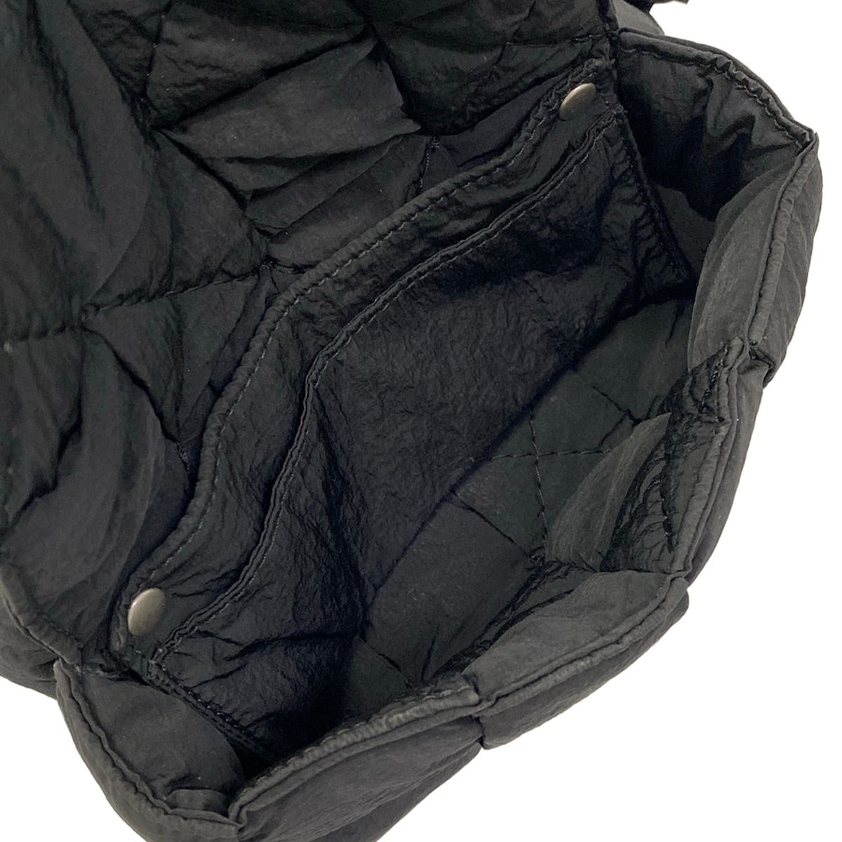 Bottega Veneta Waist Pouch the Padded Tech Cassette Black — view 7