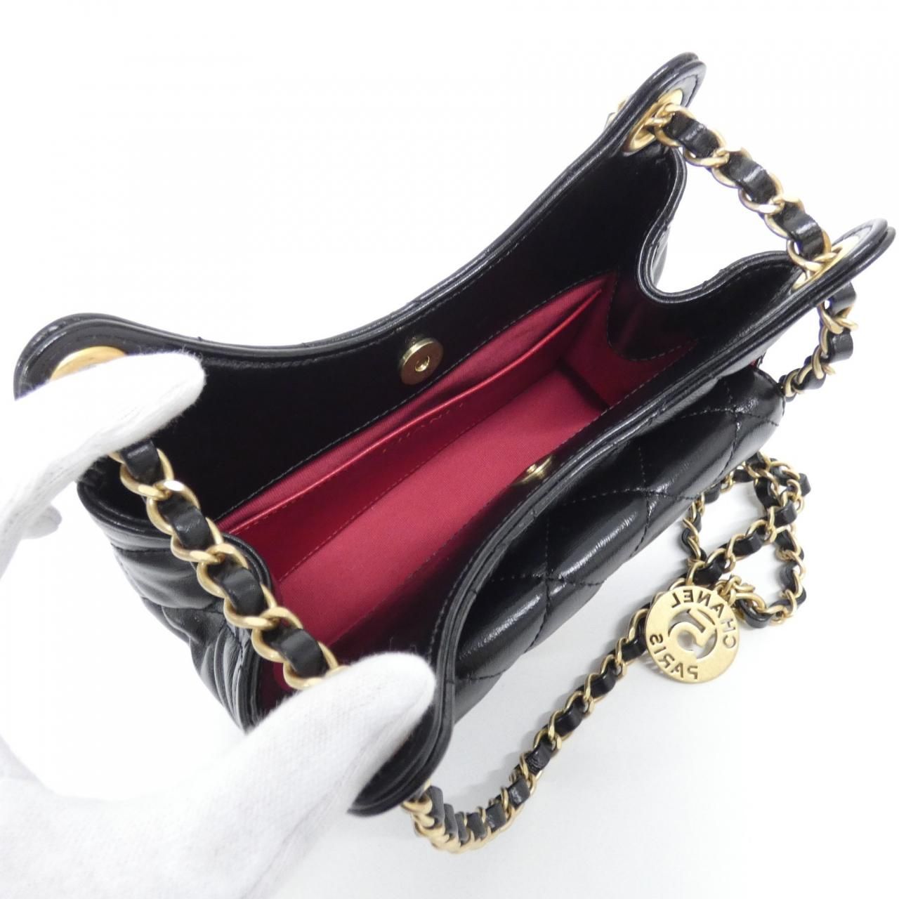 Chanel Shoulder Bag Black — view 6
