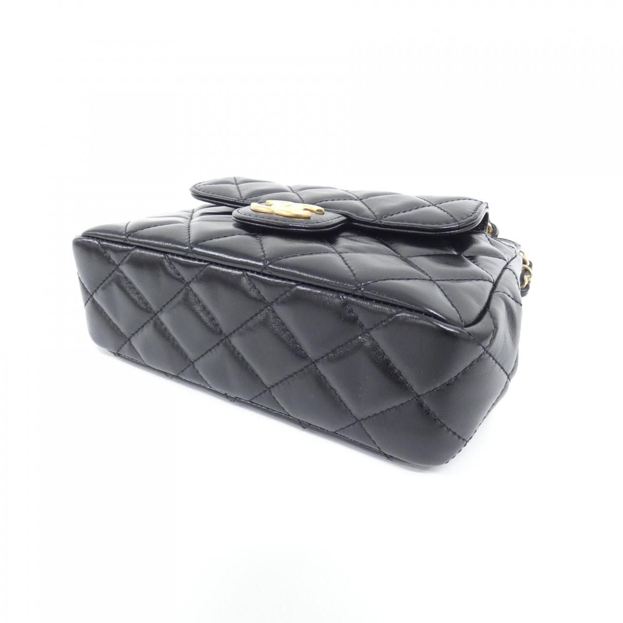 Chanel Shoulder Bag Black — view 3