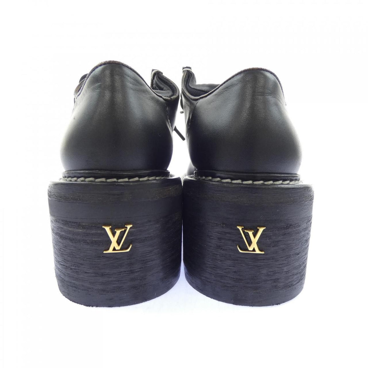 Louis Vuitton Monogram Canvas LV Beaubourg Line Derby Shoes — view 5