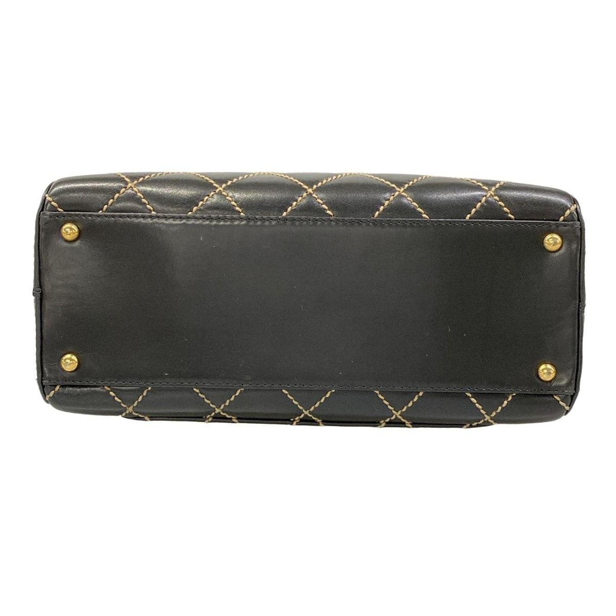 Chanel Handbag Wild Stitch Black Matte Gold Leather — view 5