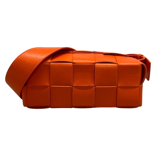 Bottega Veneta Shoulder Bag Maxi Intrecciato Brick Cassette Orange Leather