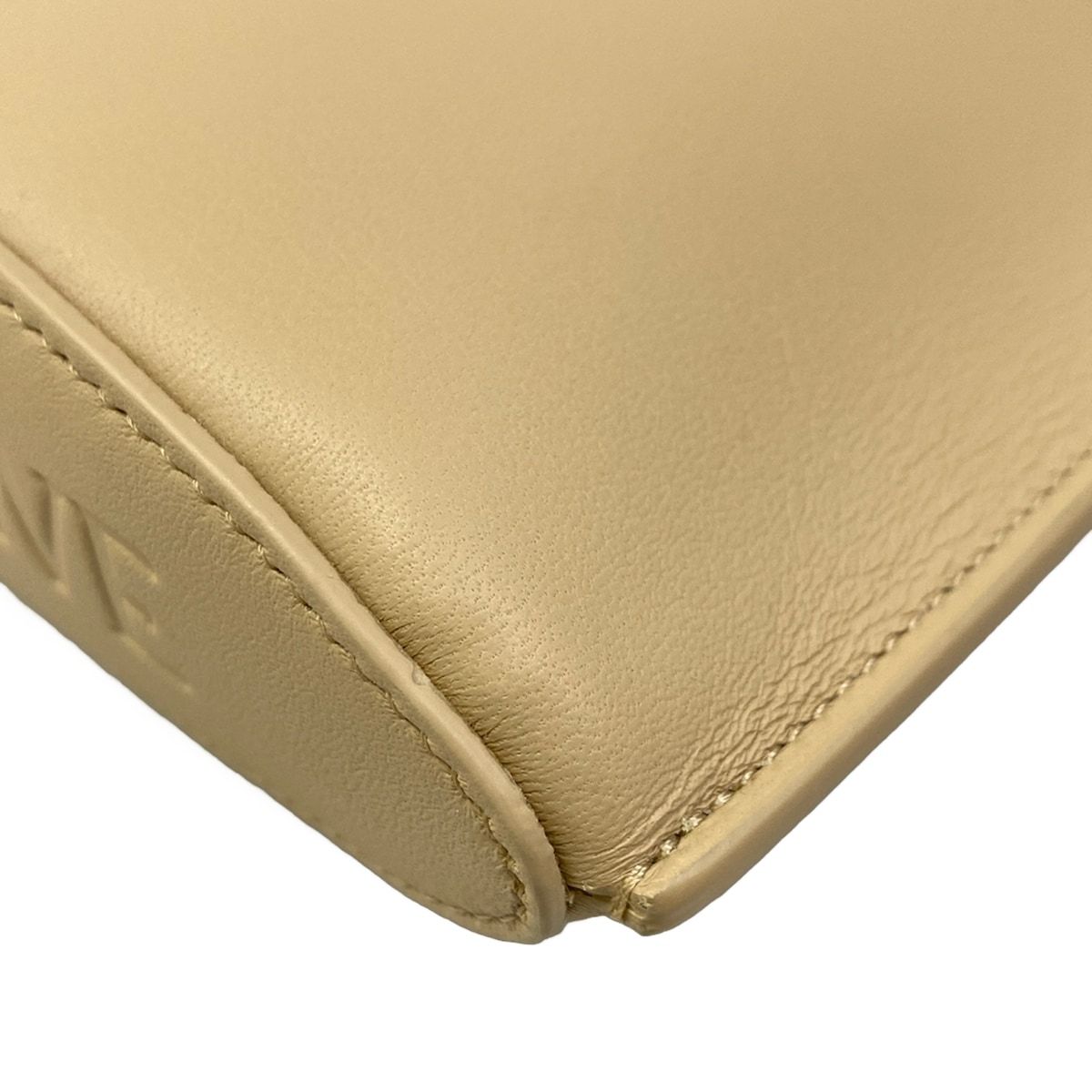 Loewe Shoulder Bag Dice Pocket Beige Smartphone Pochette — view 6