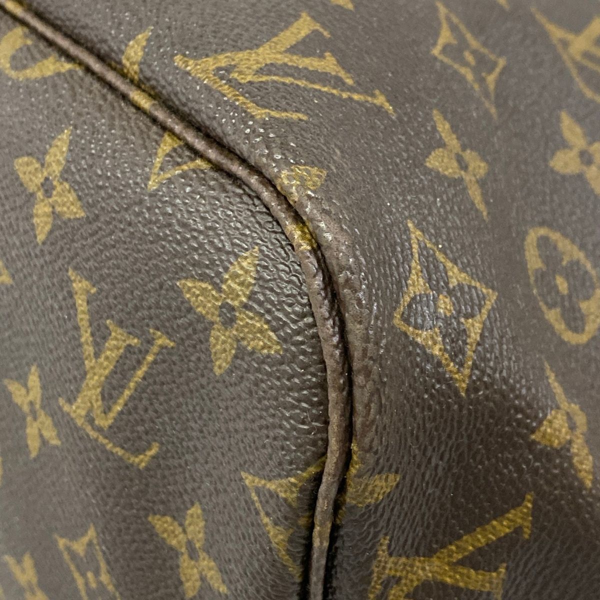 Louis Vuitton Tote Monogram Neverfull MM — view 6