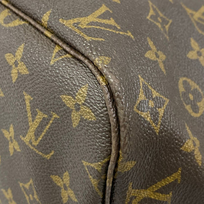 Louis Vuitton Tote Monogram Neverfull MM — view 6