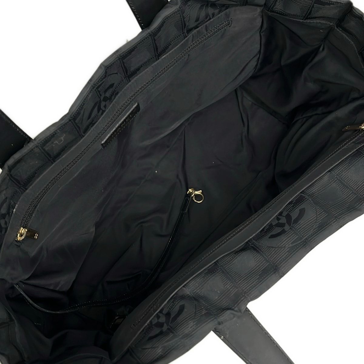 Chanel Tote New Travel Line MM Black Leather — view 7