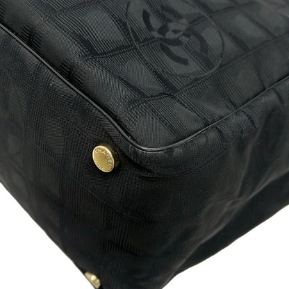 Chanel Tote New Travel Line MM Black Leather — view 6