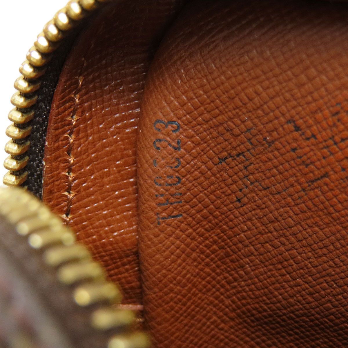 Louis Vuitton Amazon Shoulder Bag Monogram Canvas — view 7