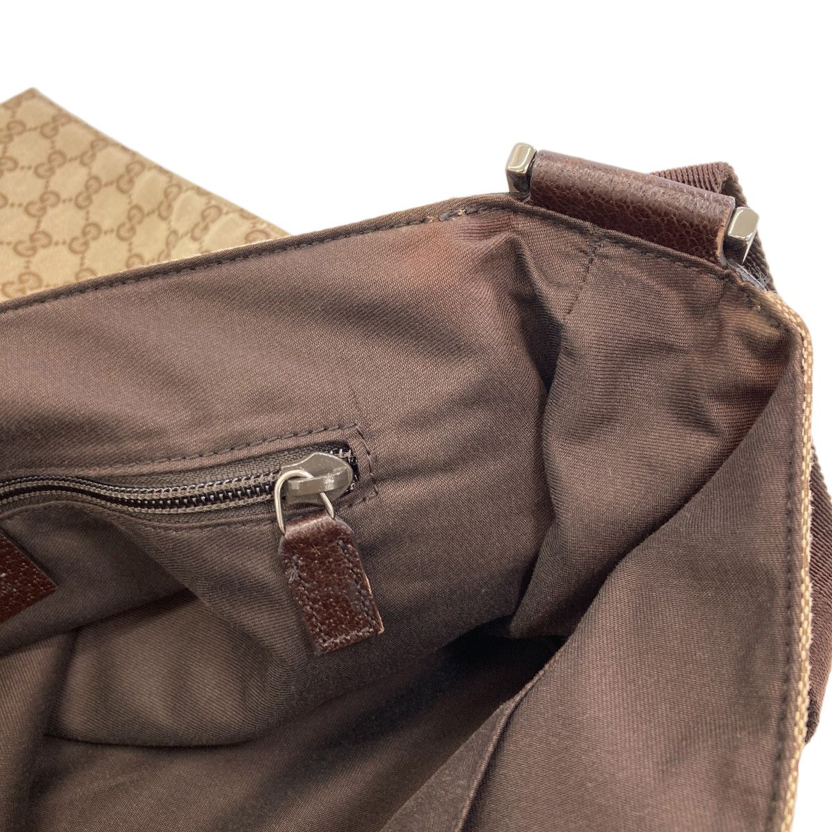 Gucci GG Shoulder Bag Canvas — view 7
