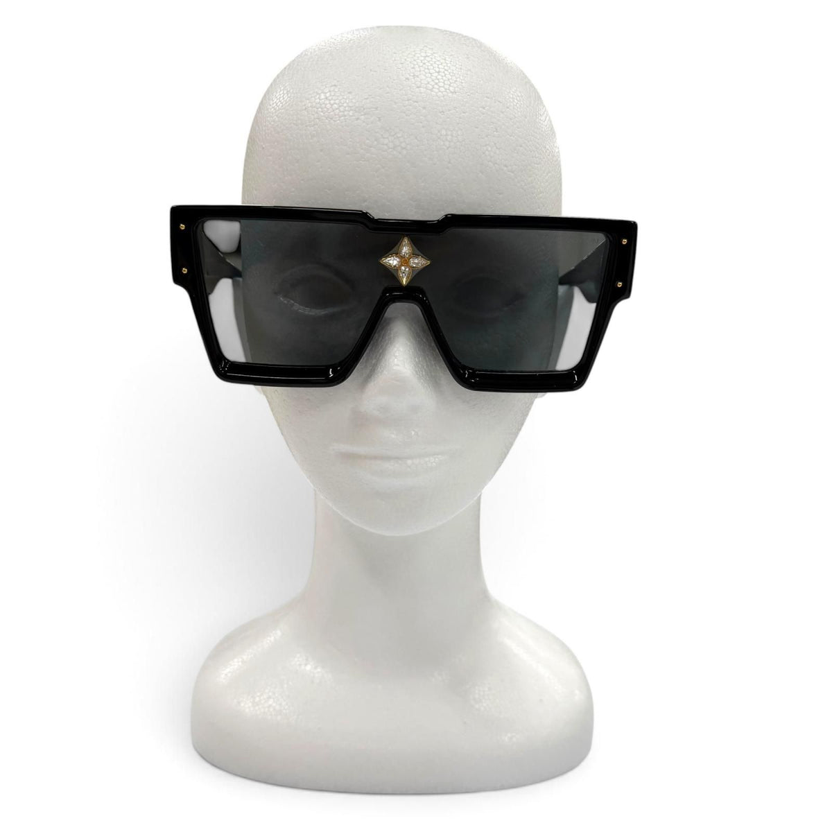Louis Vuitton Cyclone Eyewear Sunglasses Black Demo Lens — view 3