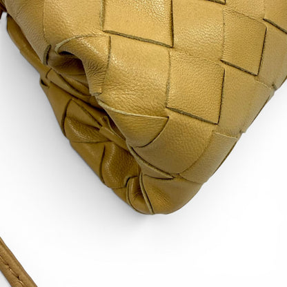 Bottega Veneta Intrecciato Mini the Pouch Leather Shoulder Bag Beige — view 6