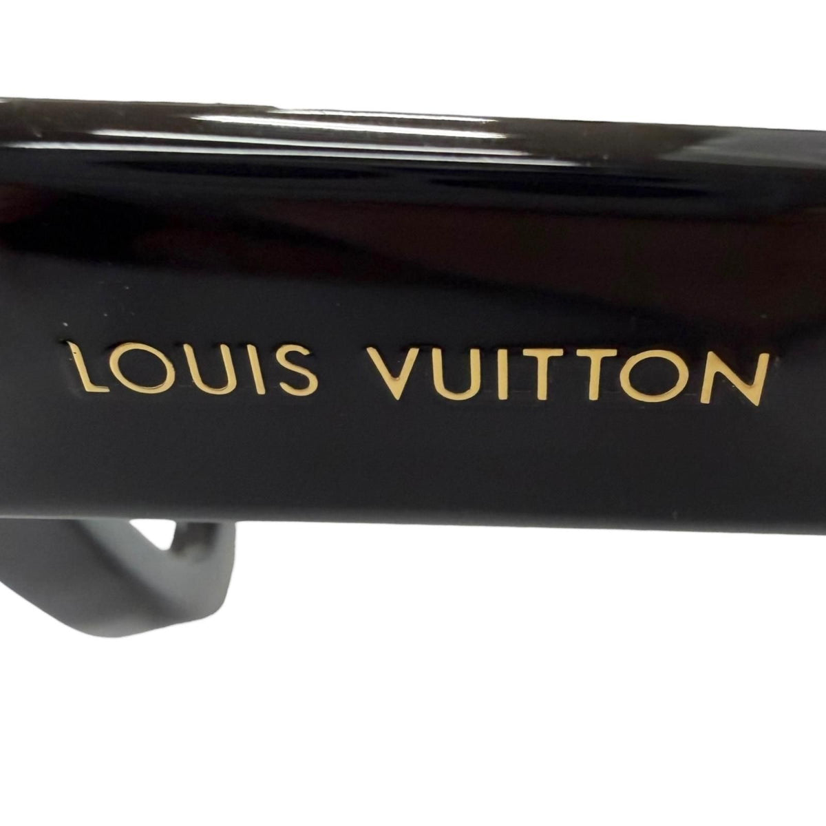 Louis Vuitton Optical LV Escape Blue Ray Light Purple External Cut Sunglasses — view 7