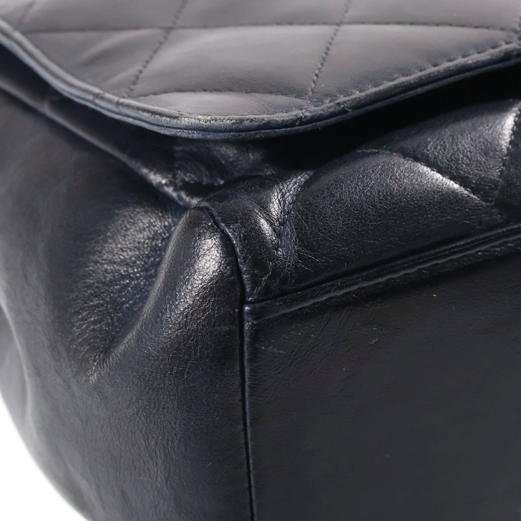 Chanel CC Logo Chain Handbag Quilted Silver Lambskin Black — view 5