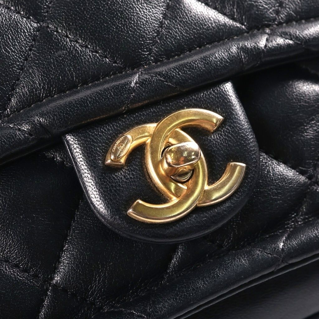 Chanel Quilted Chain Shoulder Bag Black Gold Lambskin — view 6