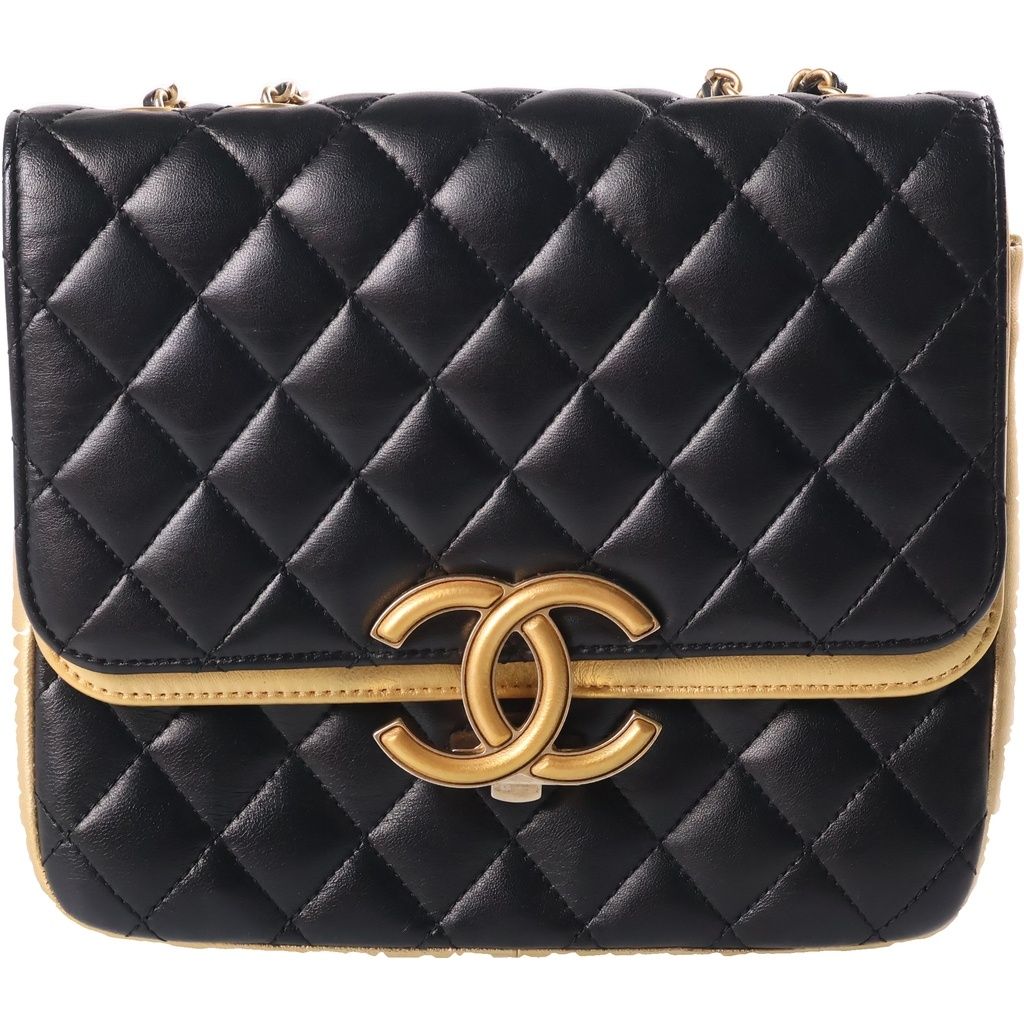 Chanel CC Logo Quilted Chain Shoulder Bag Black Gold Lambskin