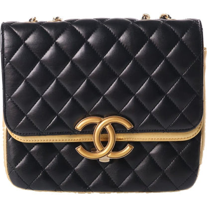 Chanel CC Logo Quilted Chain Shoulder Bag Black Gold Lambskin