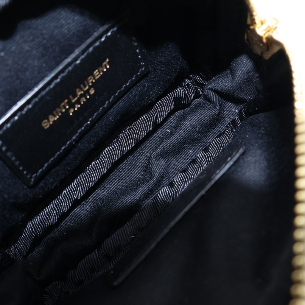Saint Laurent Baby Lou Plate Logo Chain Shoulder Bag White — view 7