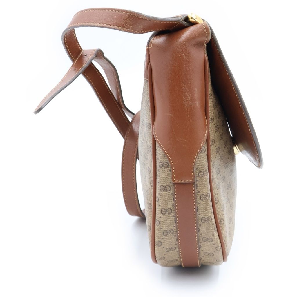 Gucci GG Canvas Shoulder Bag Brown — view 3