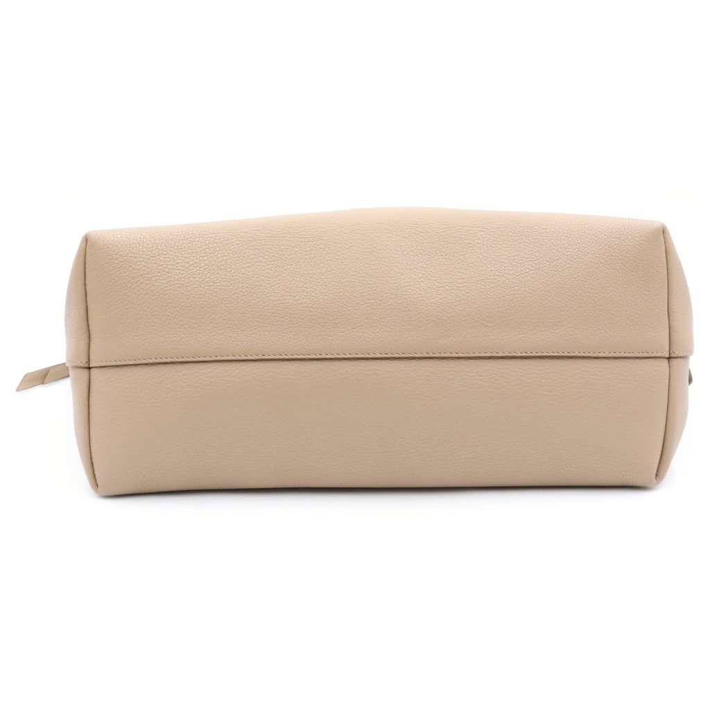 Prada Vitello Daino 2-Way Shoulder Bag Beige — view 4