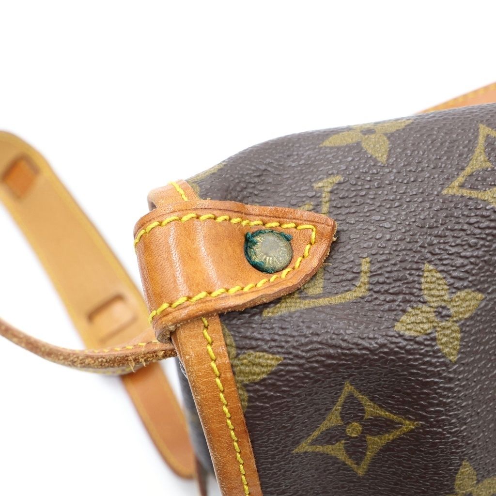 Louis Vuitton Monogram Saumur 30 Shoulder Bag Brown Leather — view 7