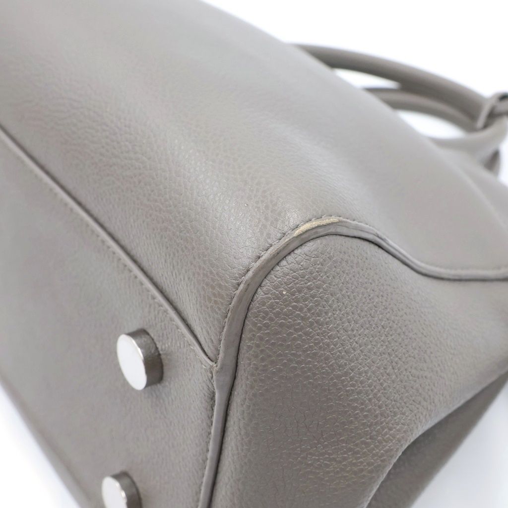 Saint Laurent Cabas Rive Gorge 2-Way Handbag Leather Greige — view 5