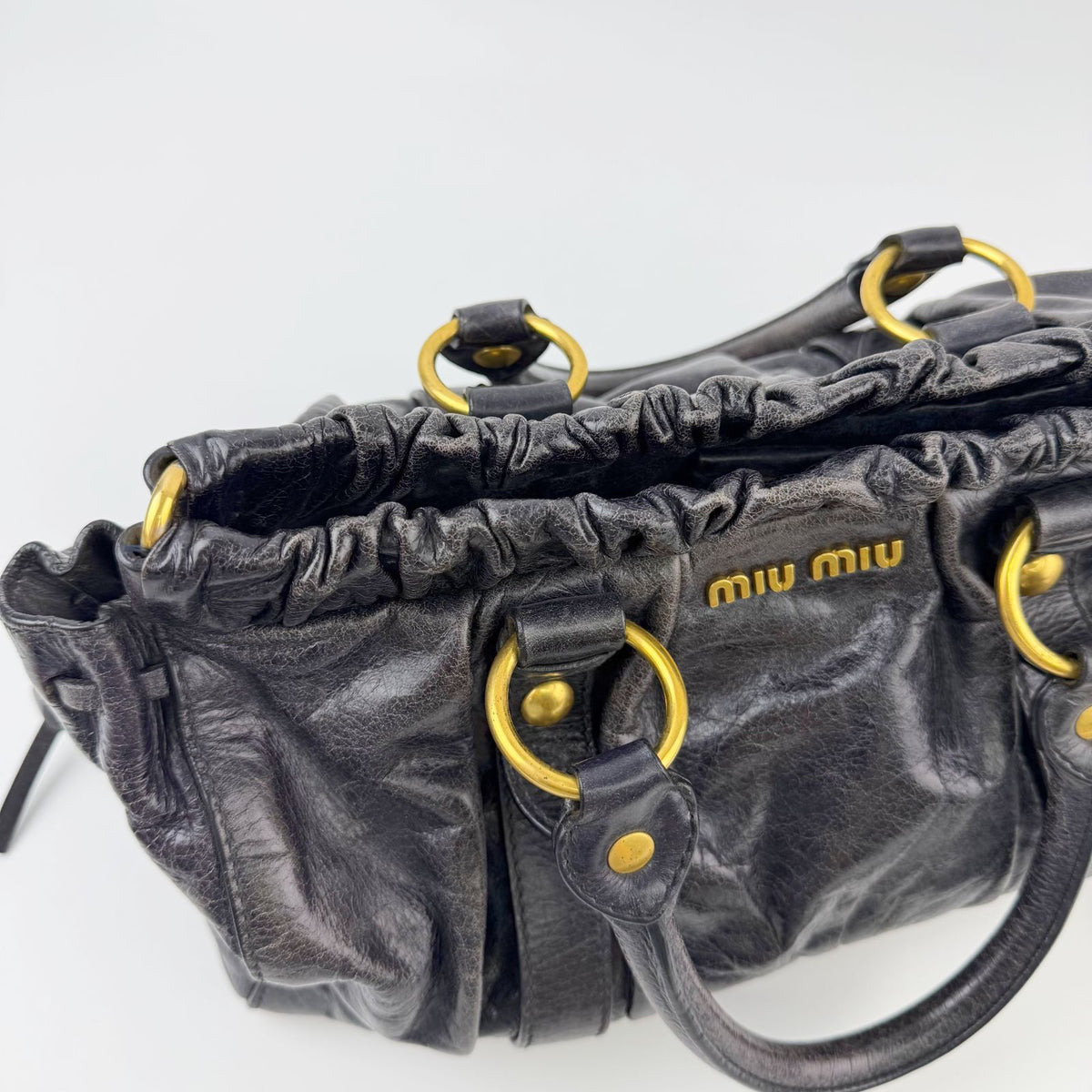 Miu Miu Vitter Luxe Gathered Tote Handbag Leather Black Gold Vintage — view 8