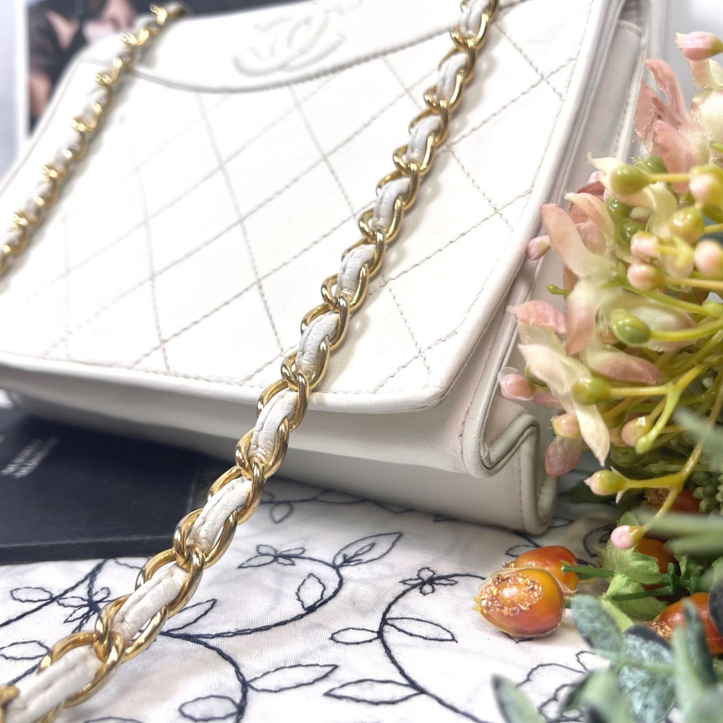 Chanel Vintage Quilted CC Logo Chain Shoulder Bag — view 5