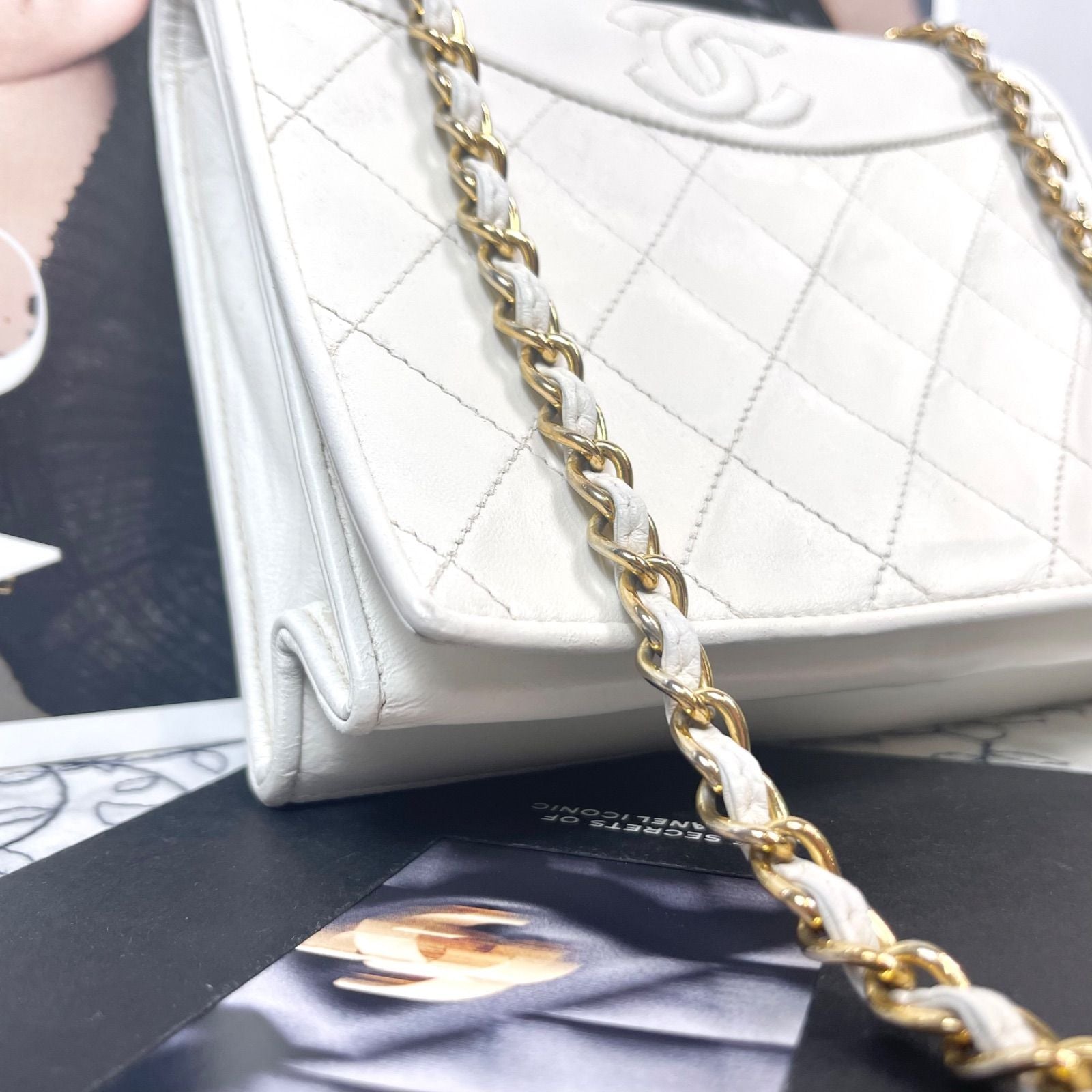 Chanel Vintage Quilted CC Logo Chain Shoulder Bag — view 4