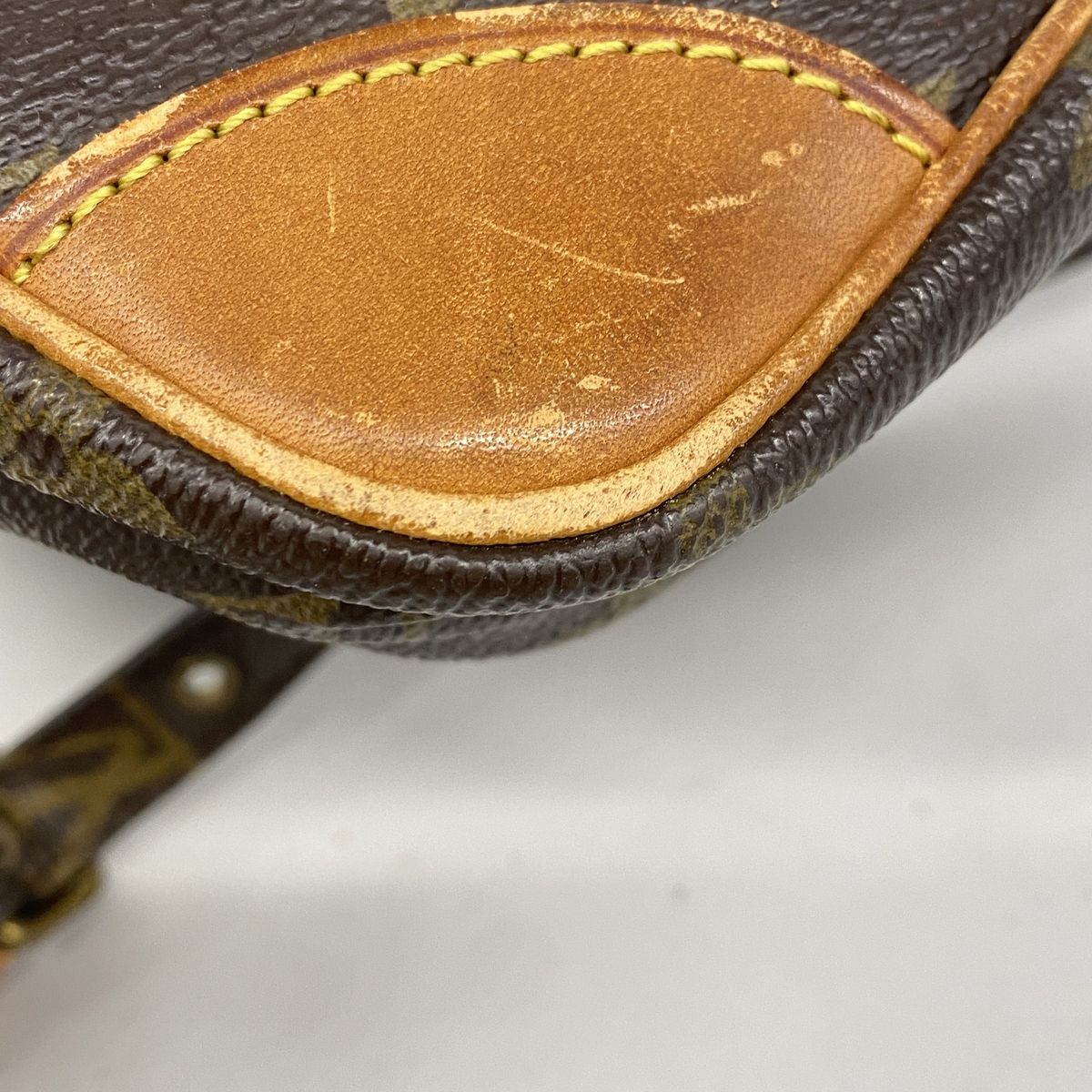Louis Vuitton Shoulder Bag Monogram Danube Brown — view 7