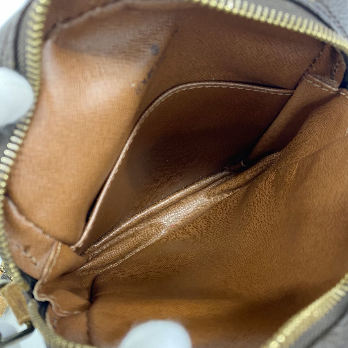 Louis Vuitton Shoulder Bag Monogram Danube Brown — view 4